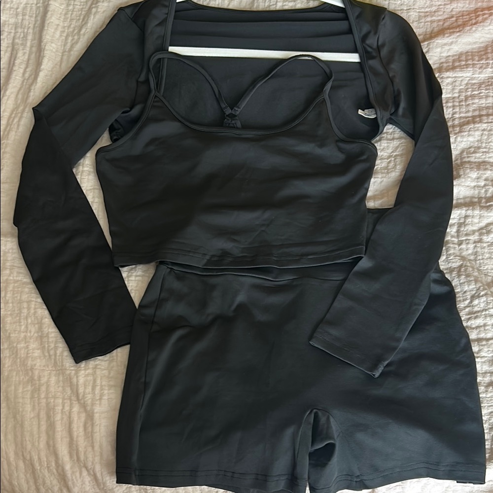 Yozy 3-piece Set